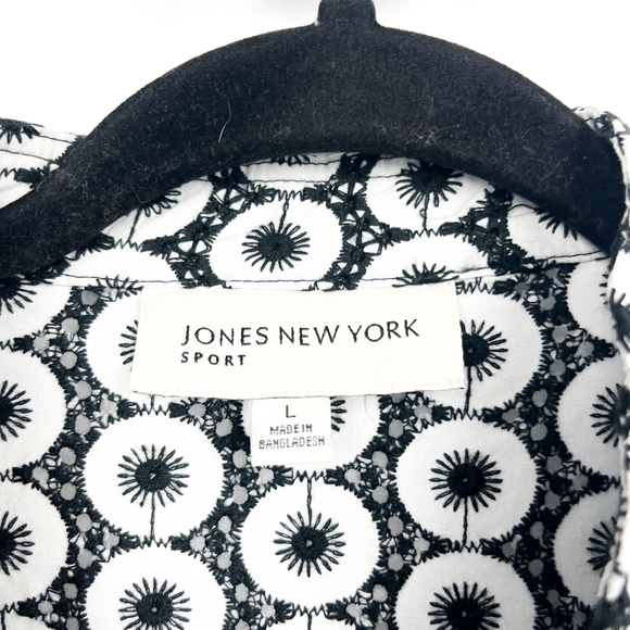 Jones New York Long Sleeve Button-Up Light Jacket, Black & White - Picture 11 of 11